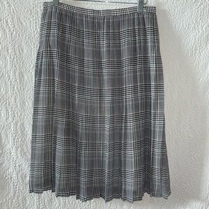 Ann Taylor Pleated Houndstooth Midi Skirt